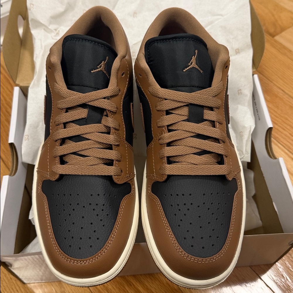 Nike Womens Air Jordan 1 low. New in box.  Black and Brown. New in box. - Picture 5 of 7